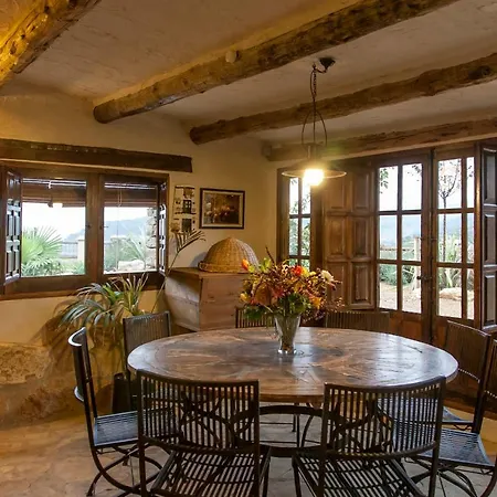 Séjour à la campagne La Covarxella